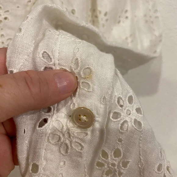 Polo Ralph Lauren Eyelet Linen Shirt Women's Size Medium White Button Down - Picture 4 of 6